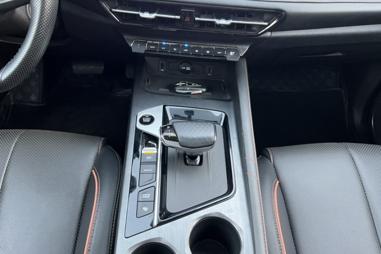 长安欧尚X7 PLUS 2022款 1.5T 蓝鲸版自动Geeker领航型局部细节18