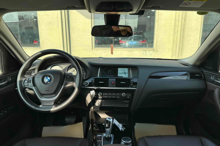 宝马X4 2014款 xDrive20i X设计套装中控内饰7001