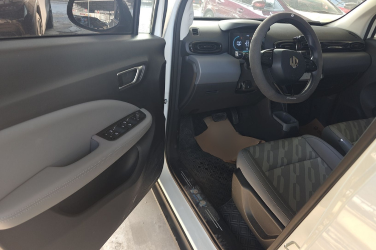 零跑汽车 零跑T03 2024款 200轻享版中控内饰20