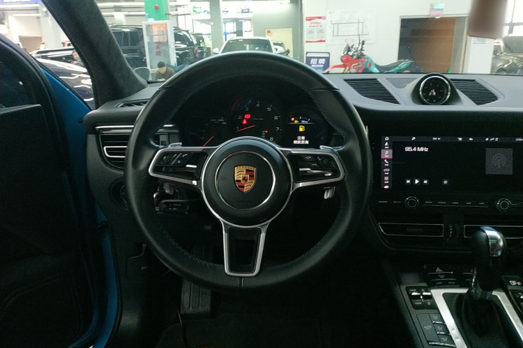 保时捷 2021款 Macan 2.0T中控内饰13