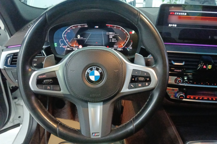 宝马5系 2022款 改款三 530Li 尊享型 M运动套装局部细节13