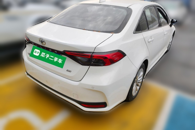 丰田 亚洲狮 2023款 2.0L 精英版车身外观6005