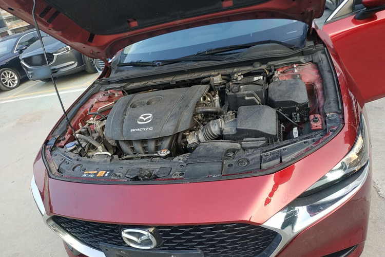 马自达3 昂克赛拉 2020款 2.0L 自动质雅版机舱底盘24