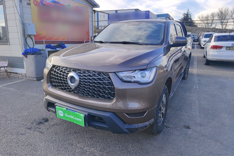 长城 炮 2021款 2.0T商用版自动柴油四驱精英型长箱GW4D20M车身外观1