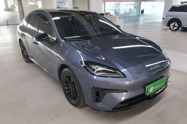 埃安 AION RT 2025款 520智豪版车身外观3