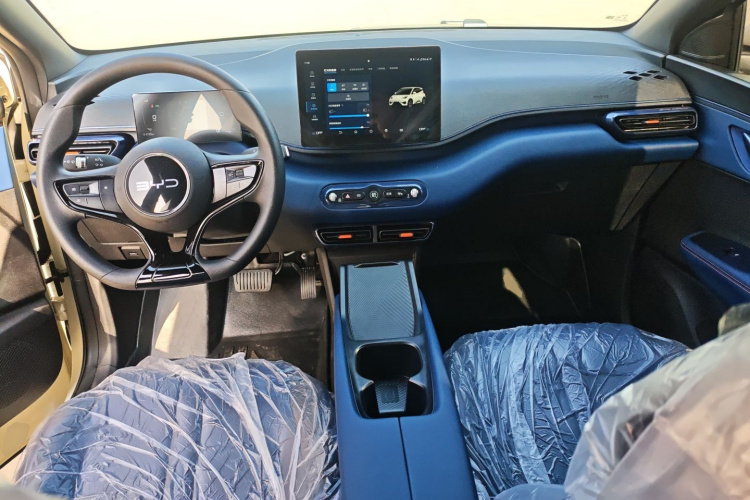比亚迪 海鸥 2025款 智驾版 305km 活力版中控内饰12
