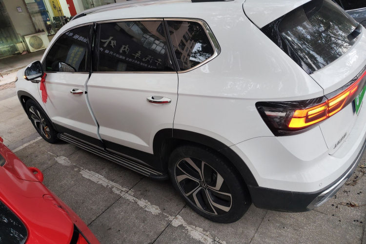 大众 途岳 2023款 300TSI 两驱满月版车身外观6003