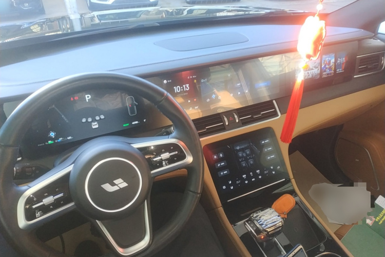 理想汽车 理想ONE 2021款 增程6座版中控内饰12