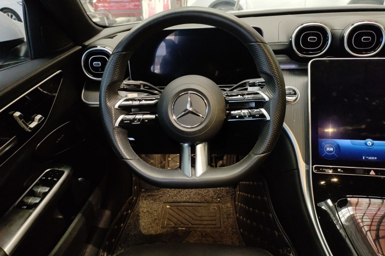 奔驰C级 2022款 改款 C 200 L 运动版中控内饰13