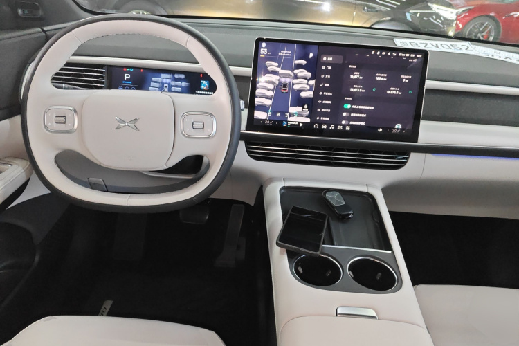 小鹏G6 2023款 580 长续航 Max中控内饰12