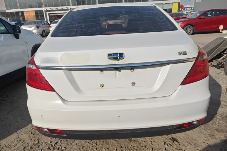 吉利汽车 帝豪 2017款 三厢百万款 1.5L 手动向上版车身外观6