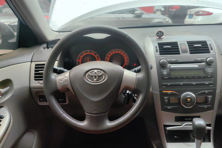 丰田 卡罗拉 2008款 1.8L 自动GL-i天窗特别版中控内饰13