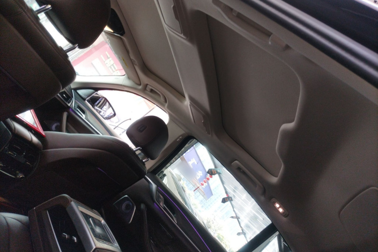 宝马5系 2018款 改款 530Li 尊享型 豪华套装局部细节22