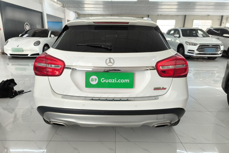 奔驰GLA 2016款 GLA 200 时尚型车身外观6