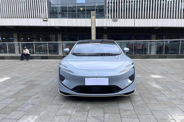 阿维塔12 2023款 650 三激光四驱性能版车身外观6003