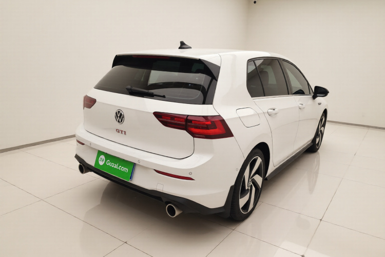 大众 高尔夫GTI 2023款 380TSI DSG GTI车身外观7