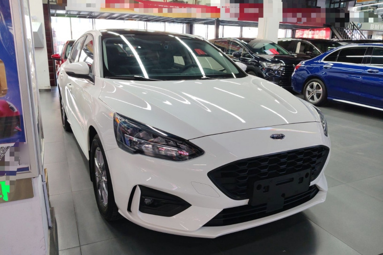 福特 福克斯 2021款 两厢 EcoBoost 180 自动锋潮型车身外观6001