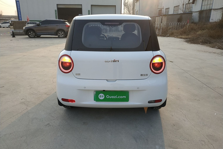 长安启源 长安Lumin 2023款 205km 香沁款车身外观6