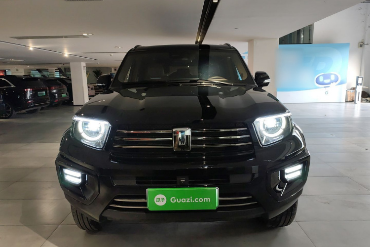 坦克700新能源 2024款 Hi4-T 极致版车身外观2