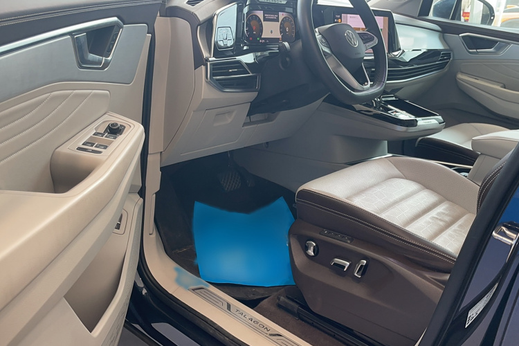 大众 揽境 2022款 380TSI 四驱豪华佳境版Pro 7座中控内饰7007