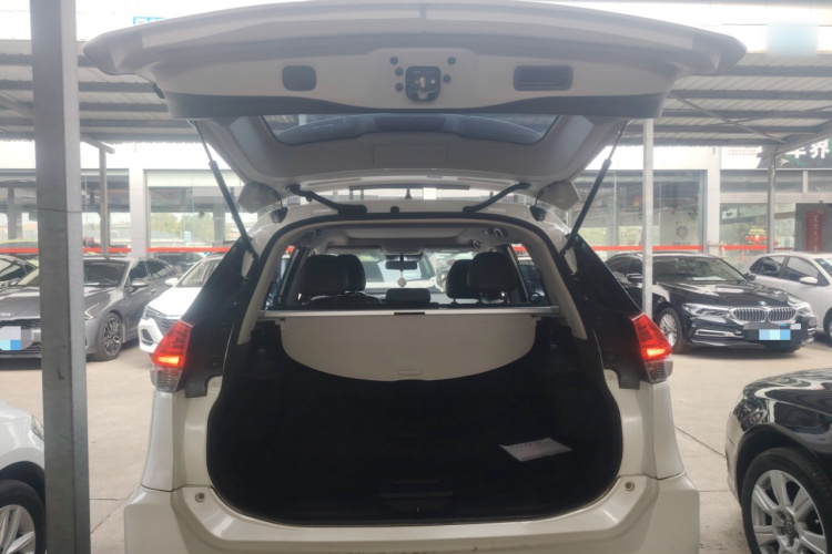 日产 奇骏 2022款 2.0L 两驱智联臻享版局部细节23