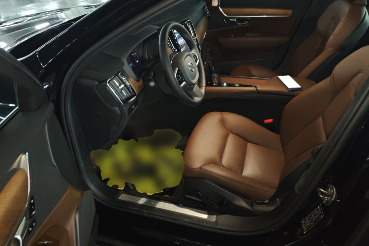 沃尔沃S90 2025款 B5 智逸豪华版中控内饰7003