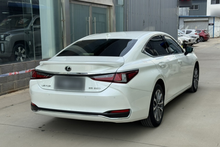 雷克萨斯ES 2022款 200 卓越版车身外观6005