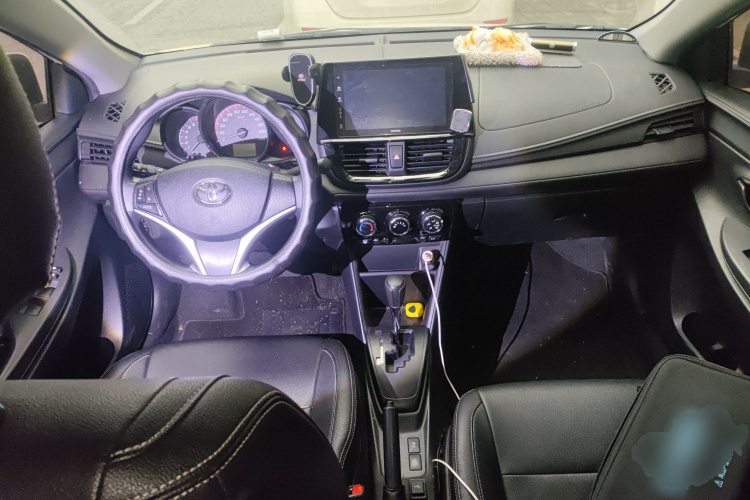 丰田 威驰 2021款 1.5L CVT创行版中控内饰12