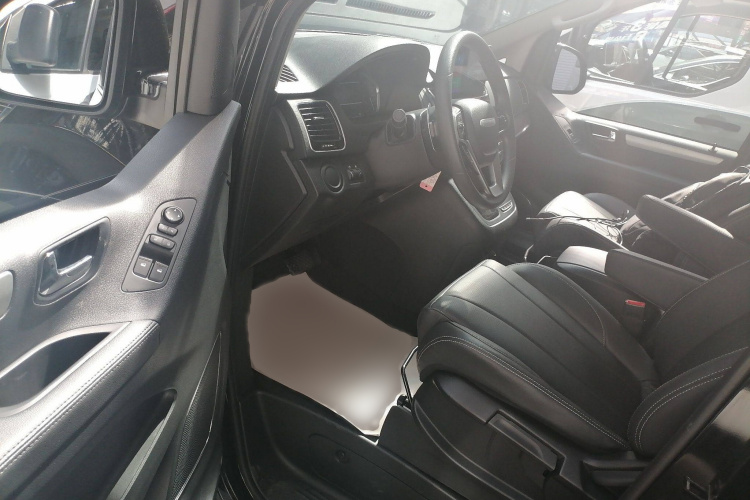 上汽大通MAXUS 大通G20 2023款 改款 ES 2.0T 汽油自动超值版中控内饰7003