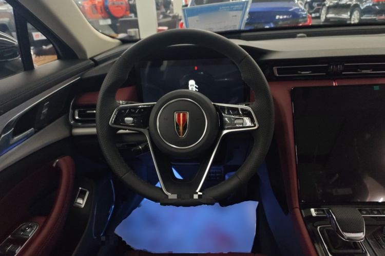 红旗H5 PHEV 2025款 130 超混版中控内饰13