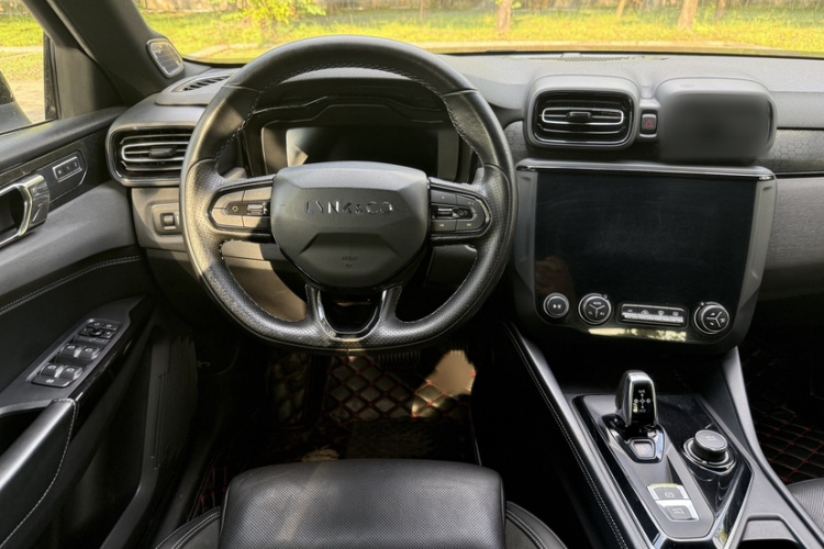 领克03 2022款 1.5TD DCT劲Pro中控内饰7002