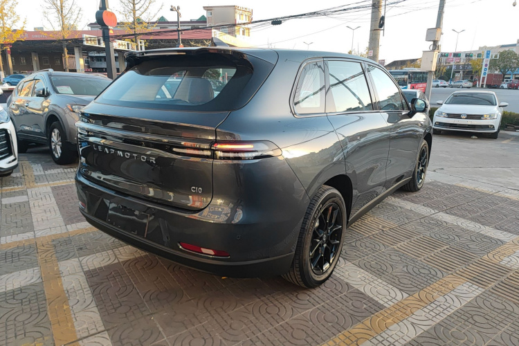 零跑汽车 零跑C10 2024款 410舒享版车身外观7