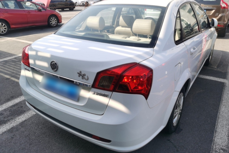 别克 凯越 2013款 1.5L 自动经典型车身外观6005