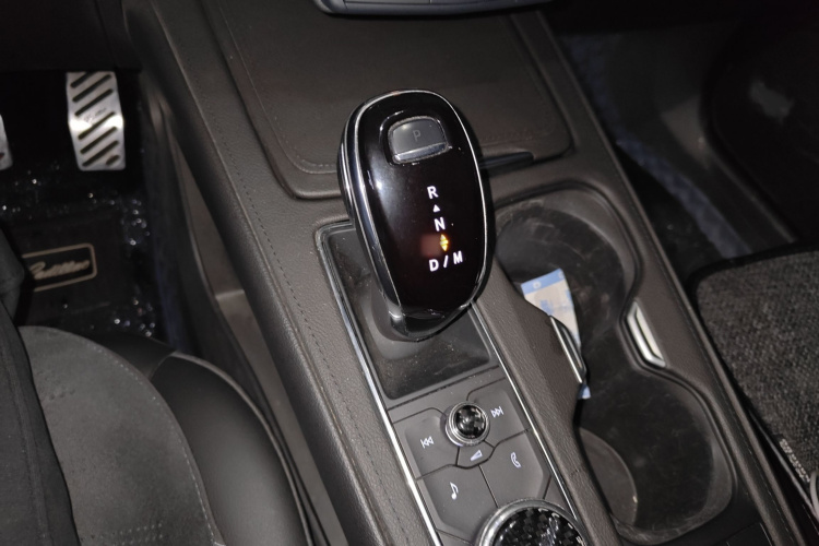 凯迪拉克XT4 2022款 28T 两驱风尚型局部细节18