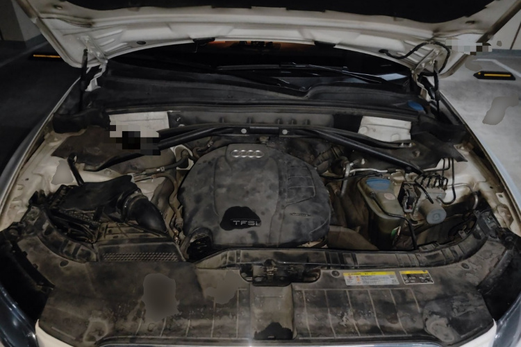 奥迪Q5 2015款 40 TFSI 进取型局部细节24