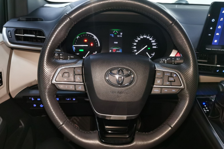 丰田 格瑞维亚 2022款 2.5L混动 尊爵版局部细节13