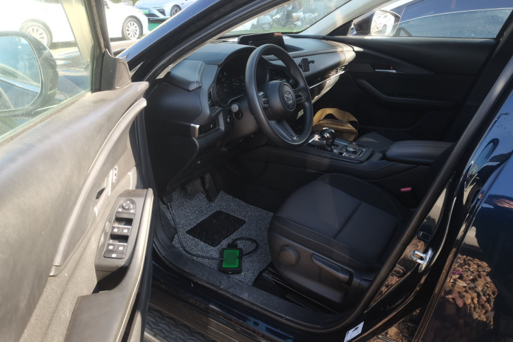 马自达CX-30 EV 2021款 纯电驭享版中控内饰7003