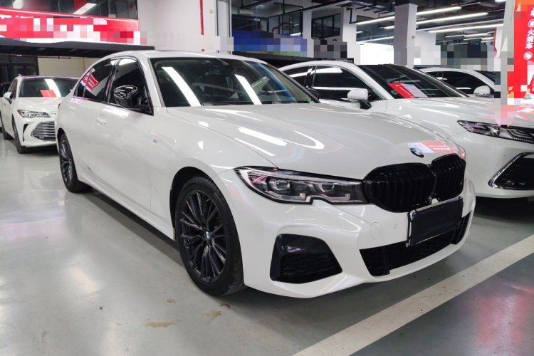 宝马3系 2021款 325Li M运动曜夜套装车身外观3