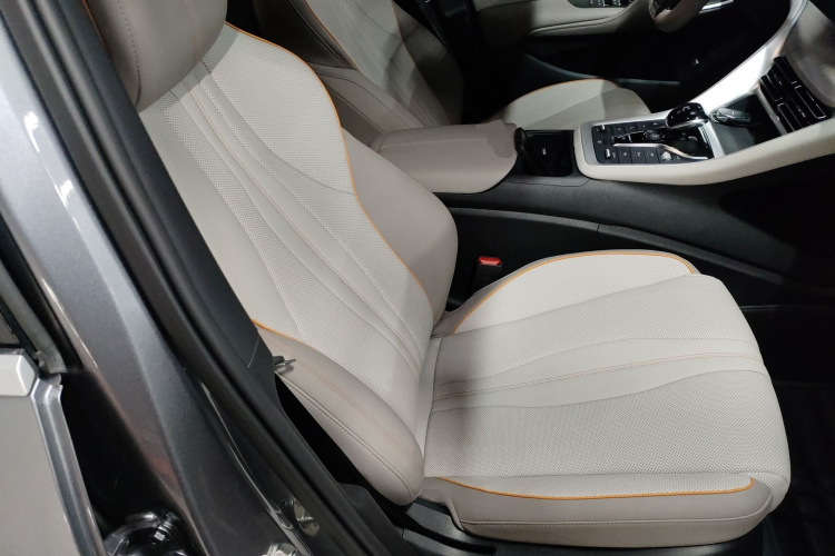 比亚迪 宋Pro新能源 2023款 冠军版 DM-i 110KM卓越型局部细节41