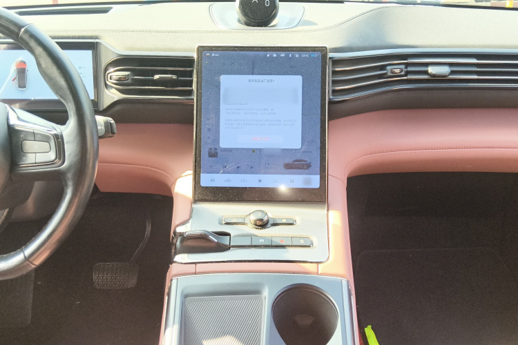 蔚来EC6 2020款 440KM 性能版中控内饰12