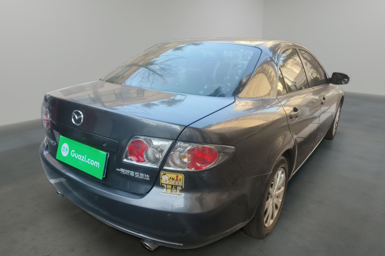 马自达6 2013款 2.0L 自动时尚型车身外观7