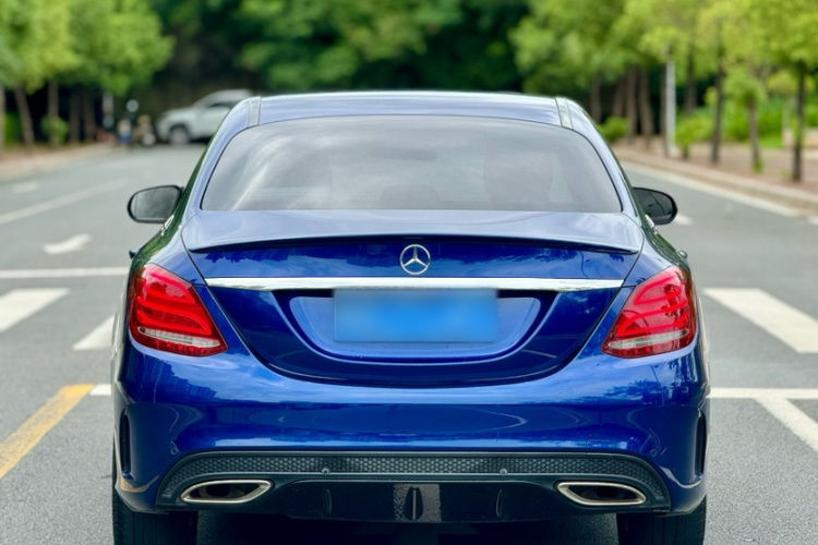 奔驰C级 2018款 C 200 运动版车身外观6011