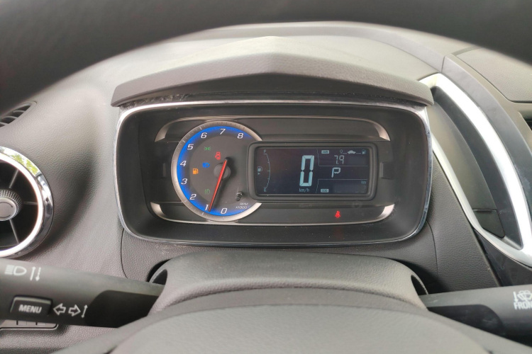 雪佛兰 创酷 2016款 1.4T 自动两驱舒适天窗版局部细节14