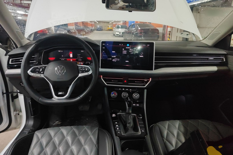 大众 速腾 2023款 300TSI DSG超越版中控内饰12