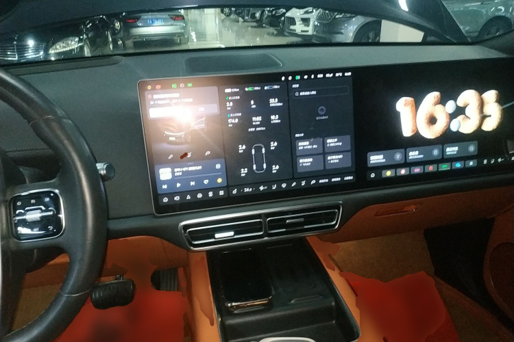 理想汽车 理想L9 2024款 Pro中控内饰12