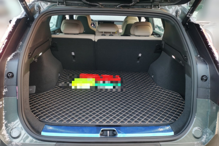 沃尔沃XC70插电式混动 2026款 四驱超长续航Core中控内饰23