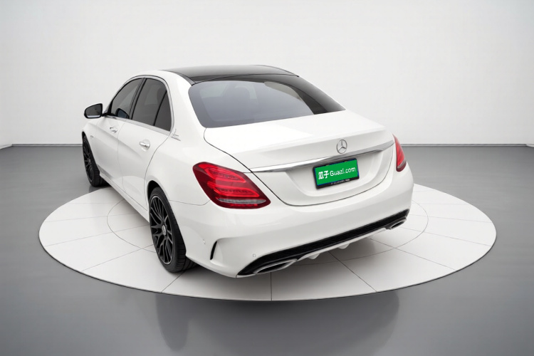 奔驰C级 2017款 改款 C 200 L 运动版车身外观5