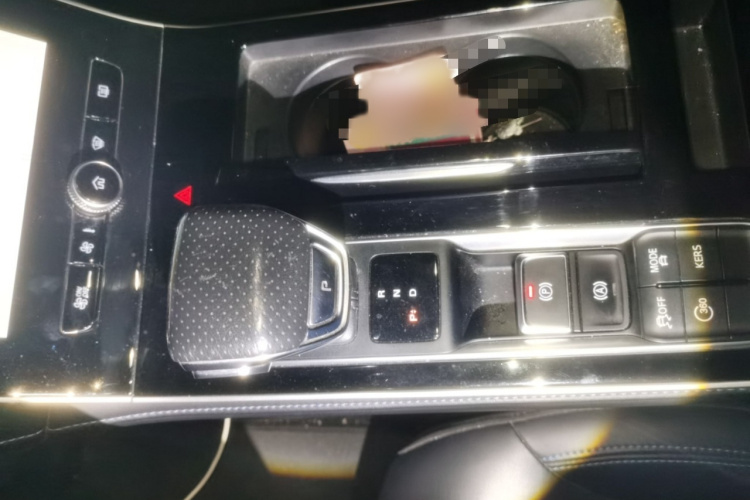 飞凡汽车 飞凡ER6 2021款 新动版 620km 智享版局部细节18