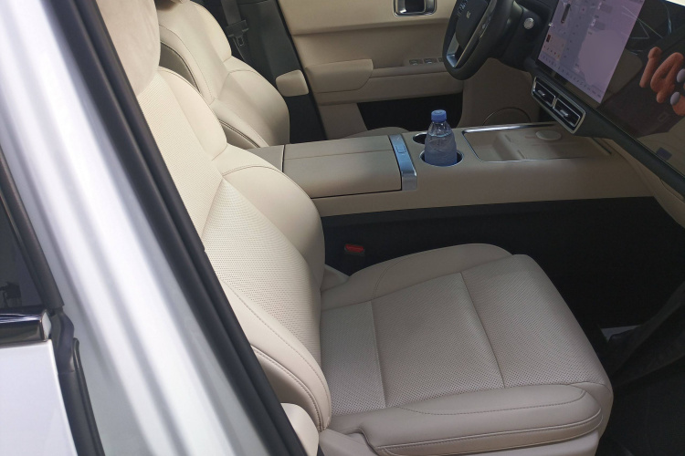 理想汽车 理想L7 2023款 Pro局部细节41