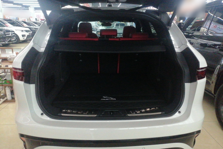 捷豹F-PACE 2024款 P250 R-Dynamic SE局部细节23